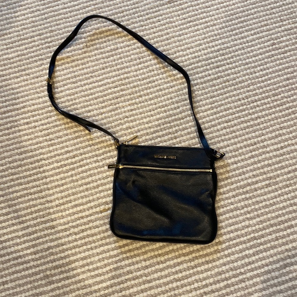 Michael Kors Crossbody - leather- black